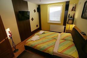 Apart & Wellness Hotel VILLA IVICA