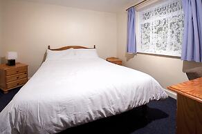 Trelawne Manor Holiday Park