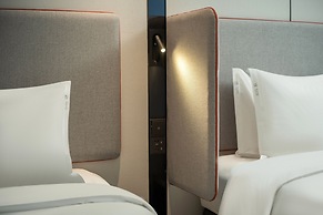 Holiday Inn Express Shanghai Pujiang by IHG