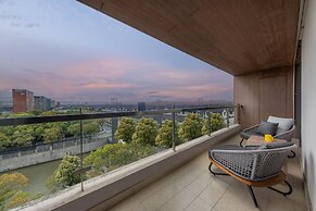 Holiday Inn Express Shanghai Pujiang by IHG