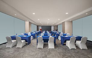 Holiday Inn Express Shanghai Pujiang by IHG