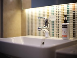 Holiday Inn Express Shanghai Pujiang by IHG