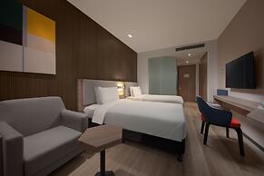 Holiday Inn Express Shanghai Pujiang by IHG