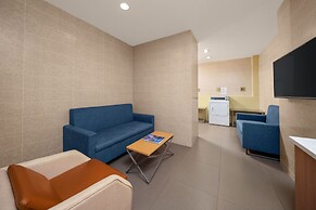 Holiday Inn Express Shanghai Pujiang by IHG