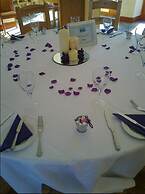 Cottage Lea's Country Hotel & Restaurant