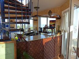 El Faro Apartment