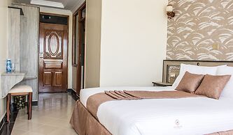 Astorian Grand Hotel