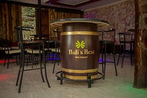 Balis Best Bar and Resort