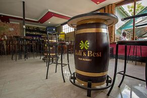 Balis Best Bar and Resort