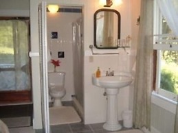 Old Hawaiian B and B