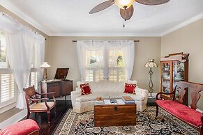 The Wayward Traveler's Inn