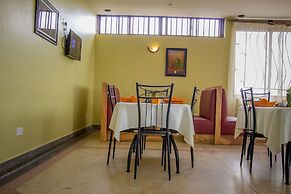 Reinah Tourist Hotel