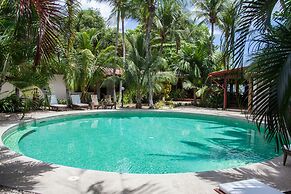 Café de Playa Beach Front Hotel