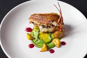 Café de Playa Beach Front Hotel