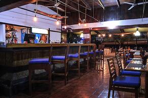 Café de Playa Beach Front Hotel