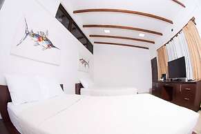 Café de Playa Beach Front Hotel