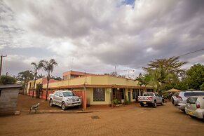 Royal Minni Inn