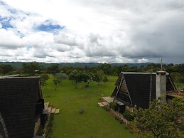 Samawati Lakeside Cottages