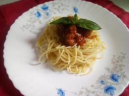 Samawati Lakeside Cottages