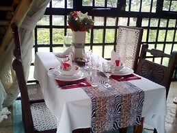 Samawati Lakeside Cottages