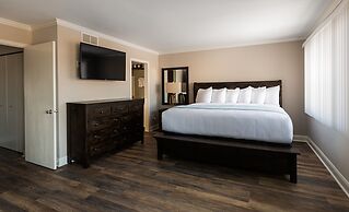 The VUE Boutique Hotel & Boathouse