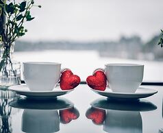 The VUE Boutique Hotel & Boathouse