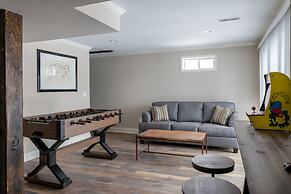 The VUE Boutique Hotel & Boathouse