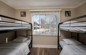 The VUE Boutique Hotel & Boathouse