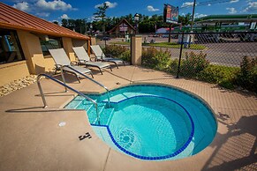 Natura Treescape Resort