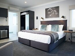 Kelly Rd Cambridge Lodge