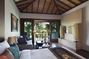 Mali Resort Sunrise Beach