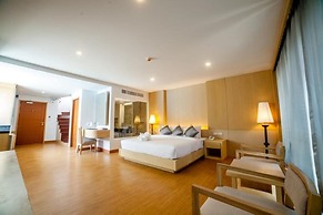 Phi Phi Harbour View Hotel