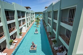 Phi Phi Harbour View Hotel