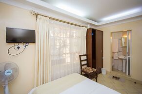 Capital Heights Hotel