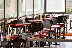 Capital Heights Hotel