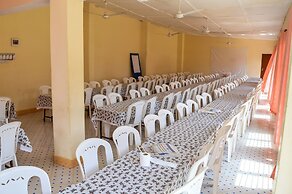 Danpark Hotel and Apartments