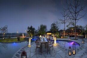 Barahi Jungle Lodge