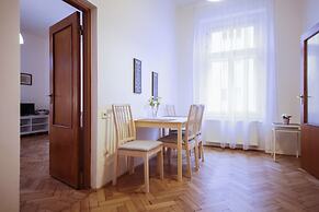 Angel City Apartments