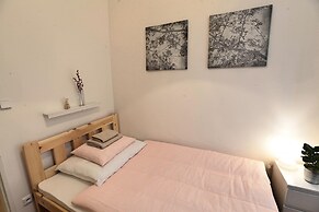 Angel City Apartments