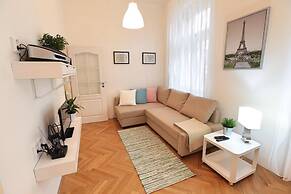 Angel City Apartments