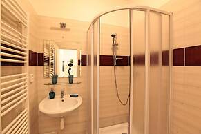 Angel City Apartments