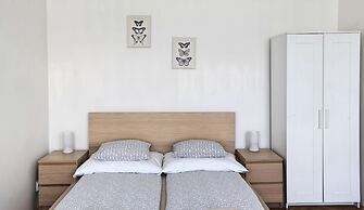 Angel City Apartments