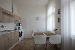 Angel City Apartments