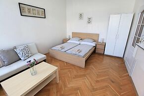 Angel City Apartments