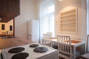 Angel City Apartments