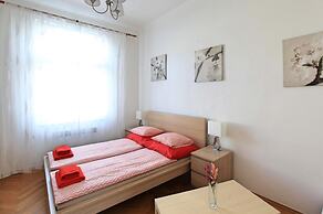 Angel City Apartments