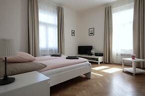 Angel City Apartments