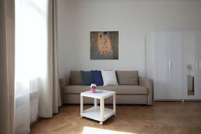 Angel City Apartments