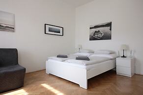 Angel City Apartments