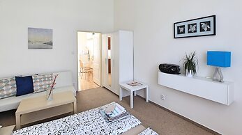 Angel City Apartments